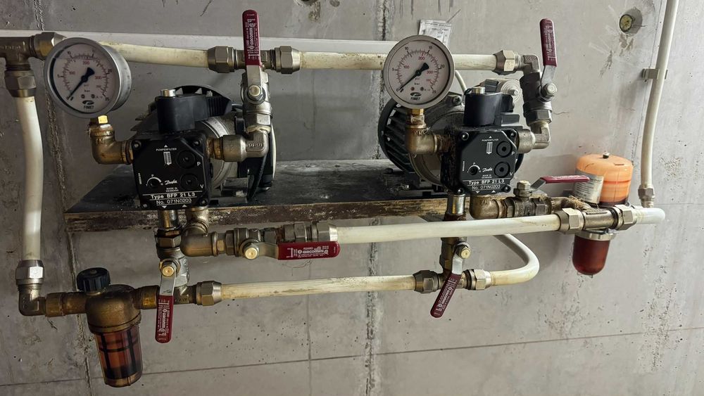 Резервоари за дизелово гориво - 8 куб.