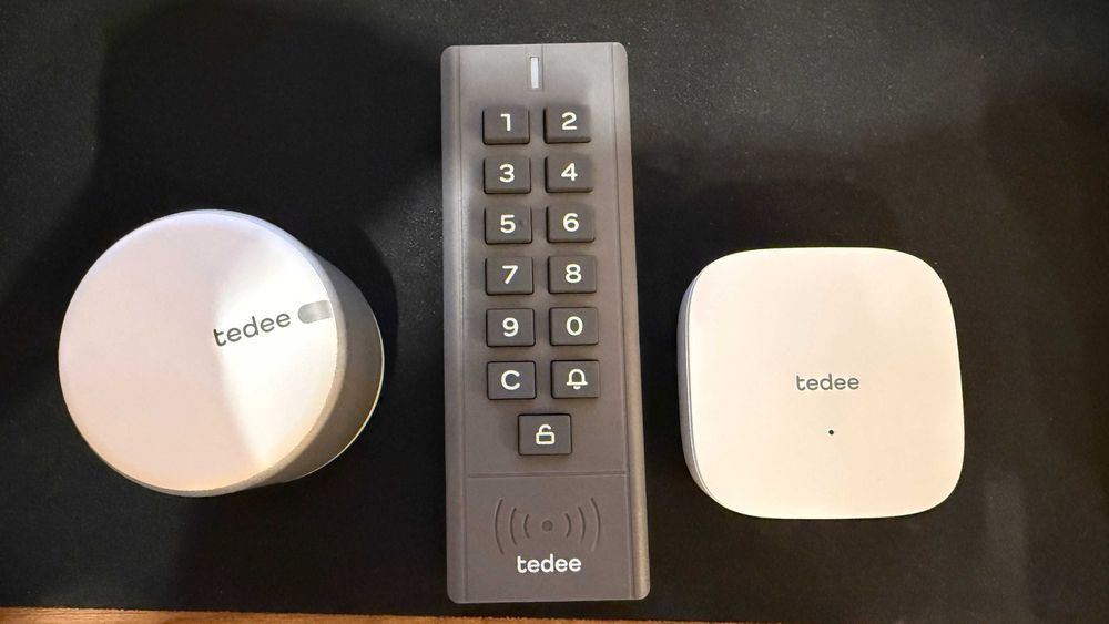 Продавам Smart ключалка Tedee Go подходящ за airbnb