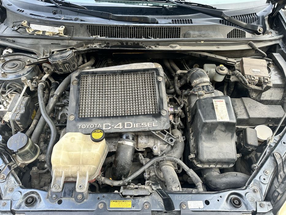 Тойота Рав4 2.0д 116к на части!