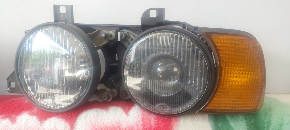 Фары Hella Black на BMW e34