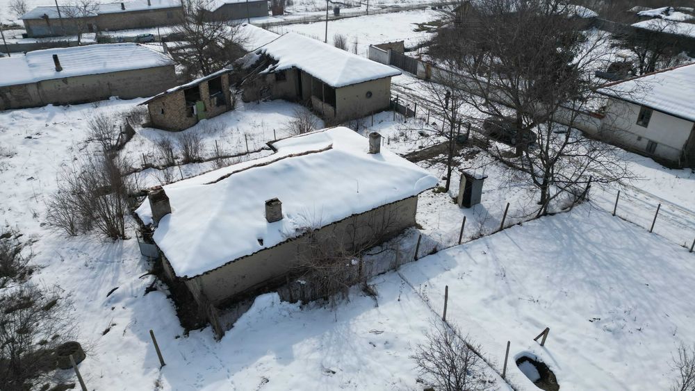 Продава се Къща в Търговище, Център - 70 кв.м за 234 €/кв.м - Снимка #2