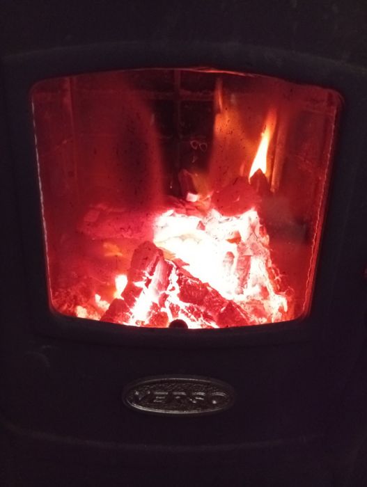 Продавам чугунена камина Verso