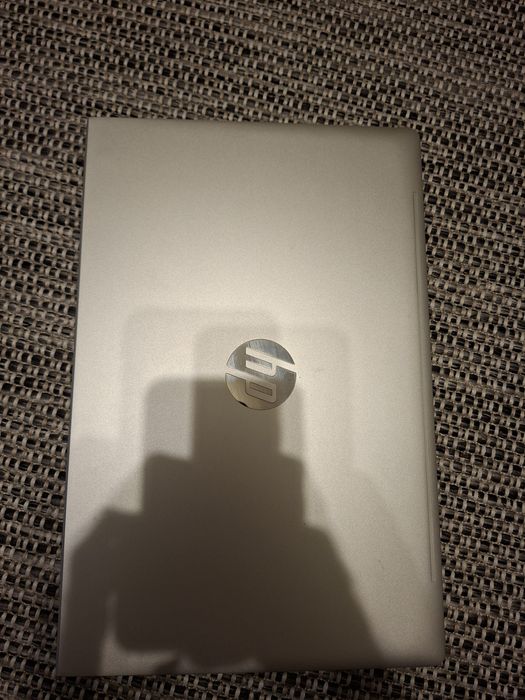 HP 440 G8, i7 gen 11, 32 gb ram, SSD 500 gb