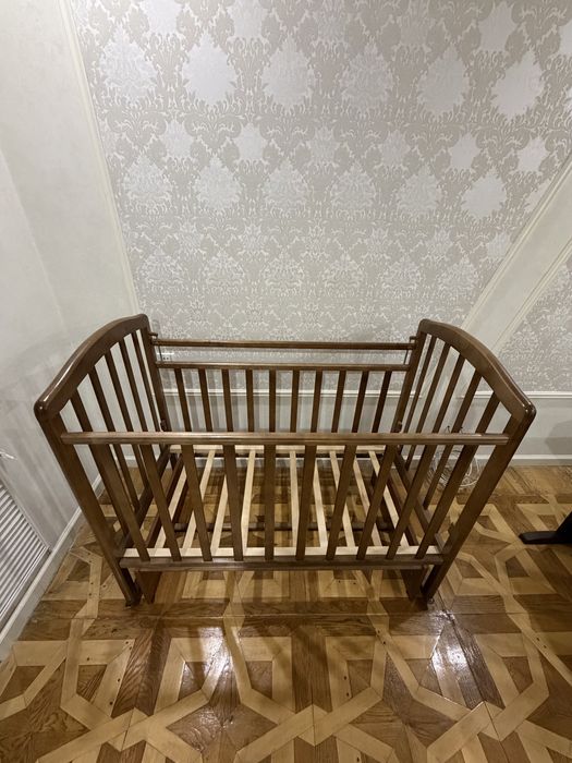 Детская кровать деревянная
