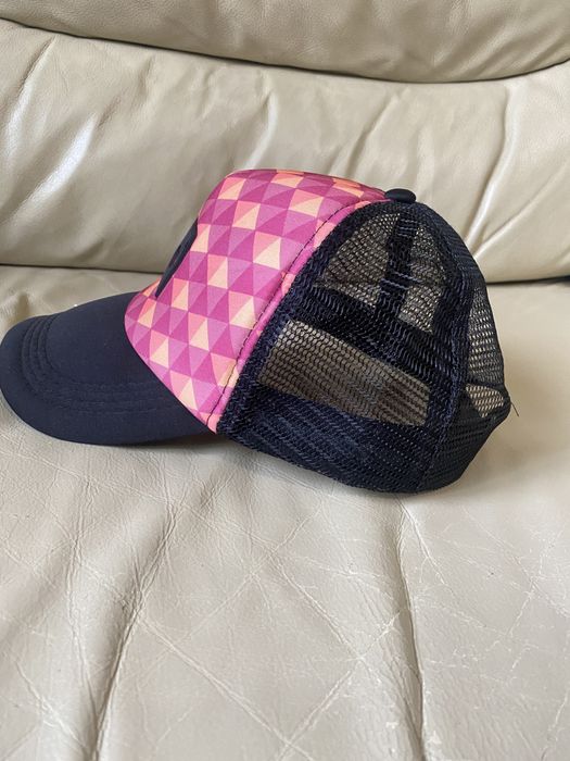 RIO - дизайнерска шапка с козирка