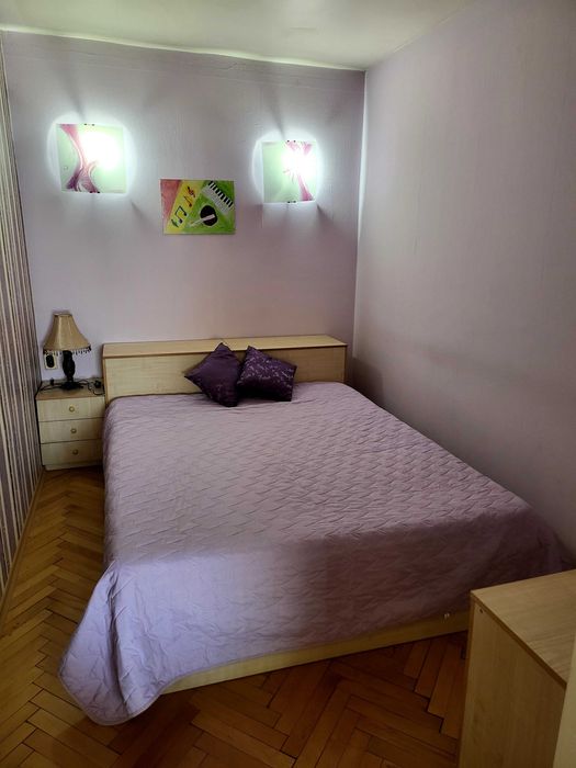 Дава се под наем Тристаен апартамент в Плевен, Идеален център - 74 кв.м за 331.5 € - Снимка #4