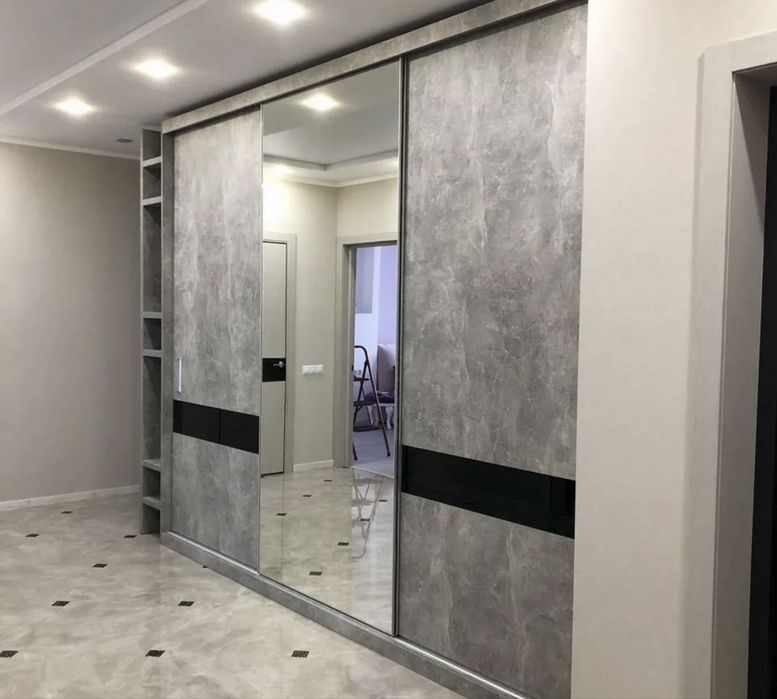 Шкаф купе продам