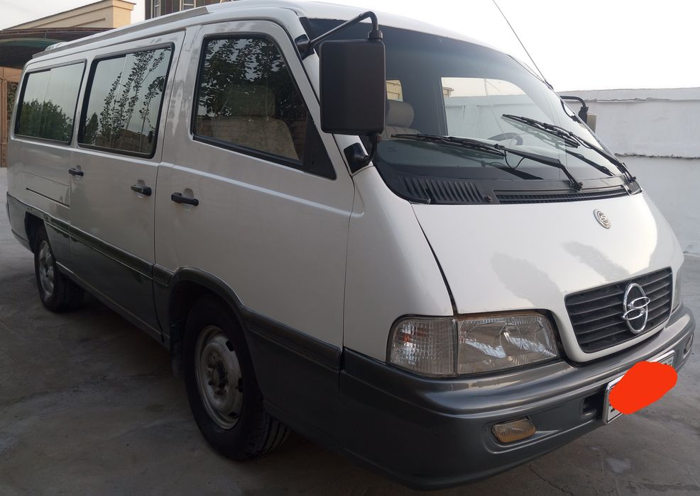 Ssangyong Istana metan Сангёнг Истана метан