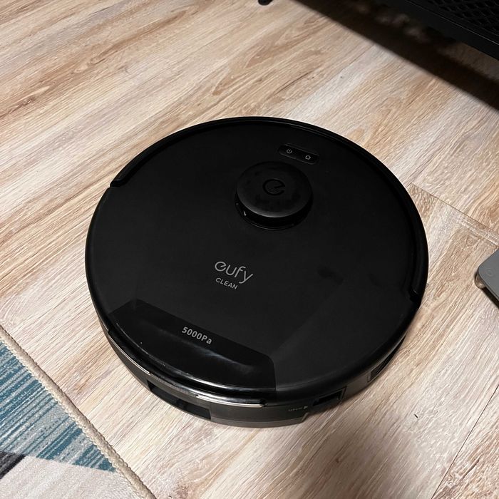 eufy clean L60 / Прахосмукачка робот