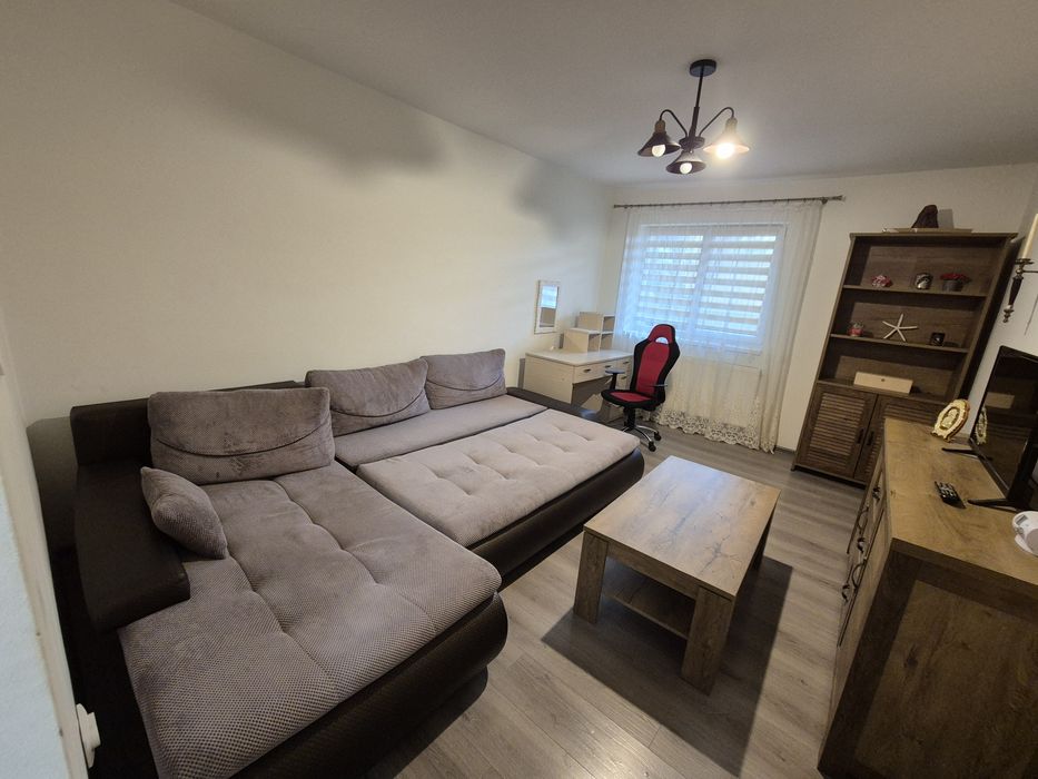 Închiriez apartament 2 camere ultracentral