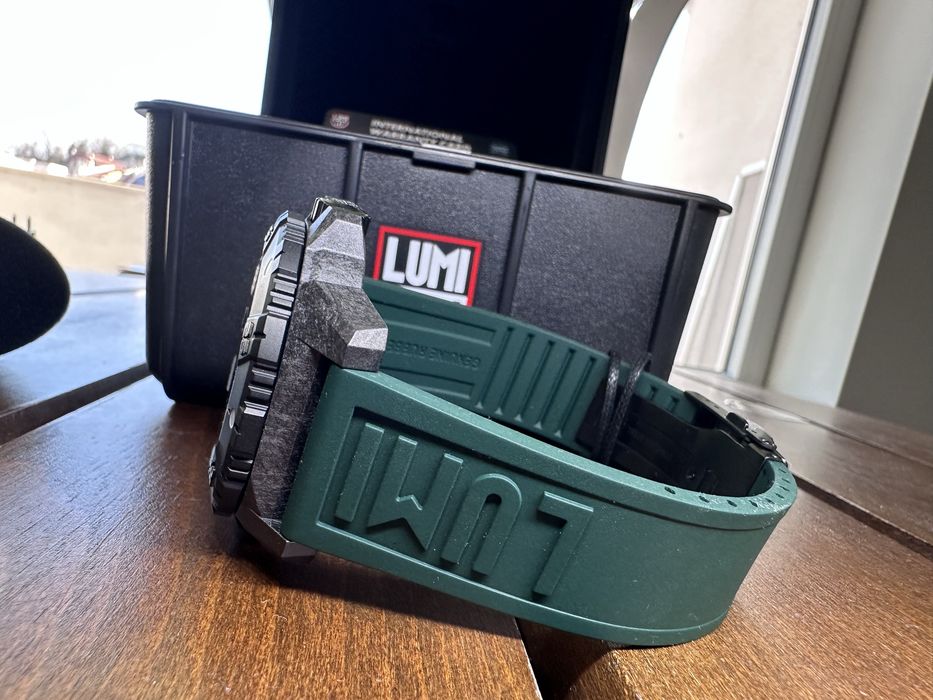 Luminox Master Carbon SEAL  Automatic 45 mm  Dive *Military Green*