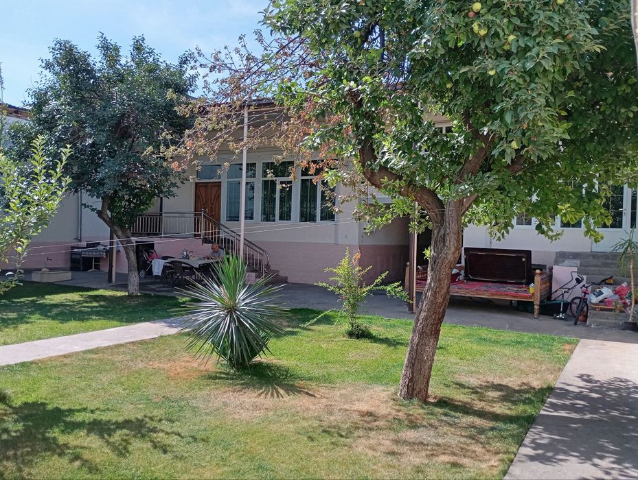 Shayxontohur tumani Ipakchi mahalla