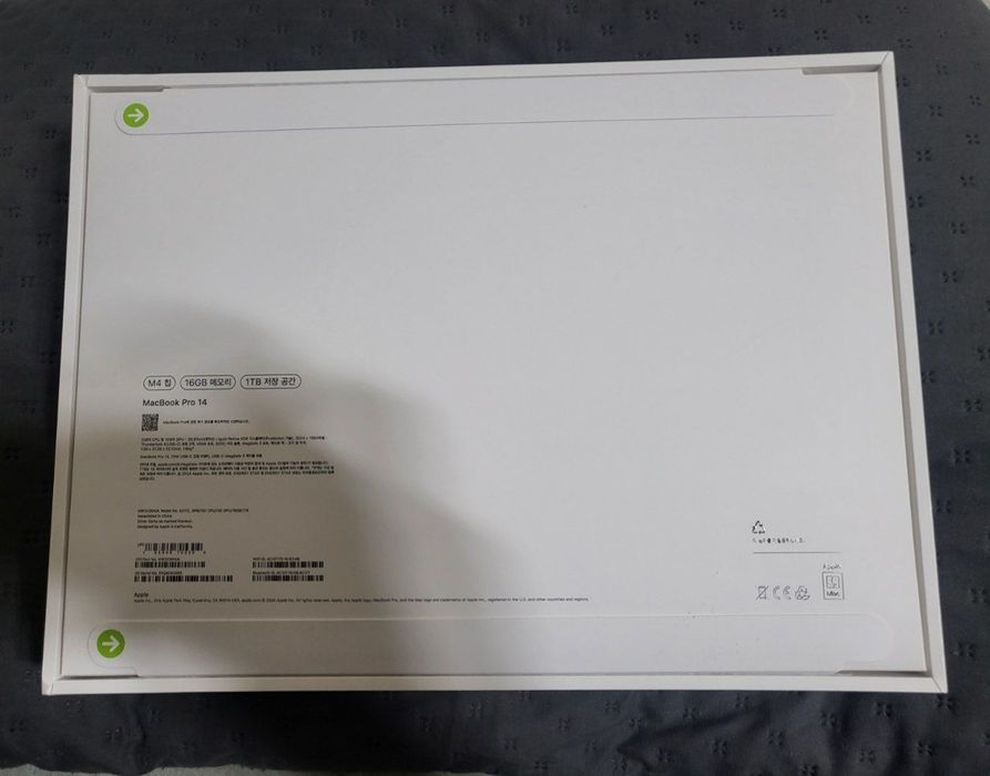 Macbook Pro M4 (2024 yil) 14 dyum 16GB/1 TERABAYT space black yangi