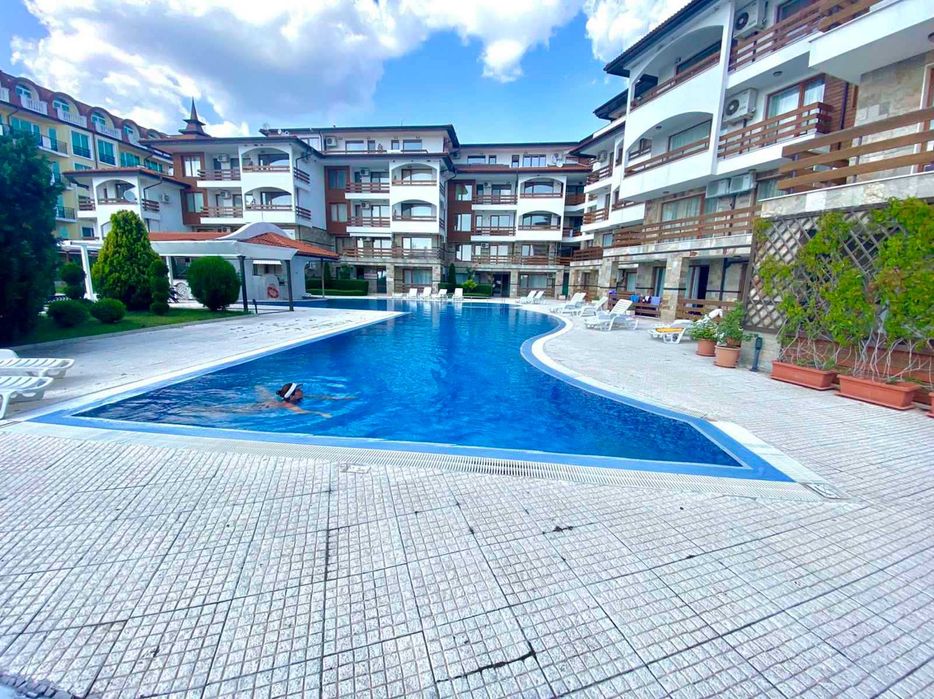 Продава се Тристаен апартамент в к.к. Елените - 87 кв.м за 1483 €/кв.м - Снимка #12