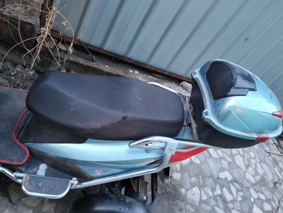 ПРОДАМ трицикл Ynxiang