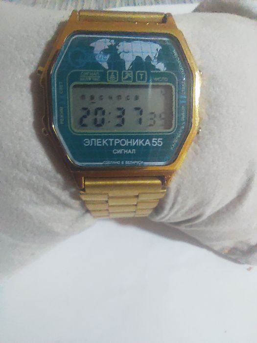 Часы ссср наручные.