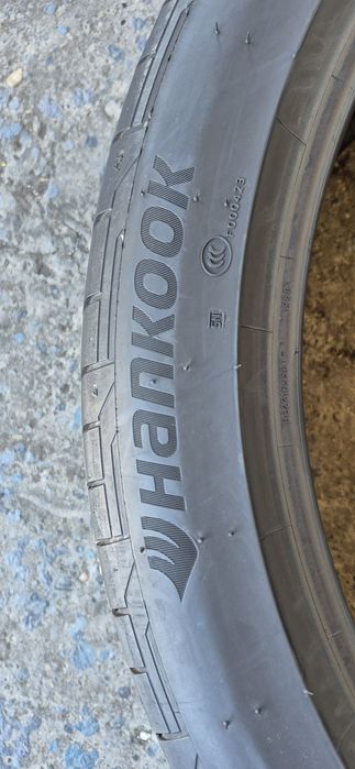 4 anvelope vara Hankook 265/40/22,dot 2021-2022.Pretul este pe bucata.