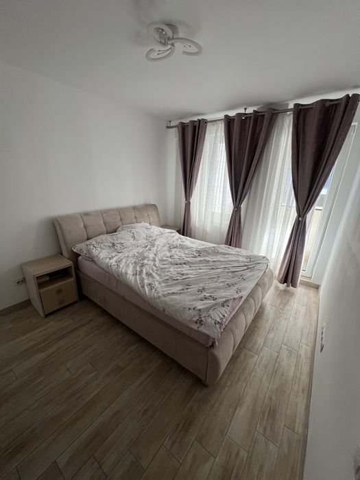 Inchiriez apartament 3 camere Floresti, Sub Cetate