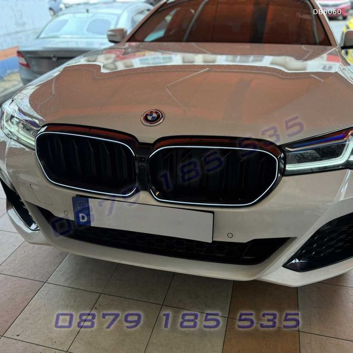 Светещи LED бъбреци за BMW G30 G31 LCI 2021–2023, черен гланц DBb060 предни решетки с лед светлини бмв г30 фейс