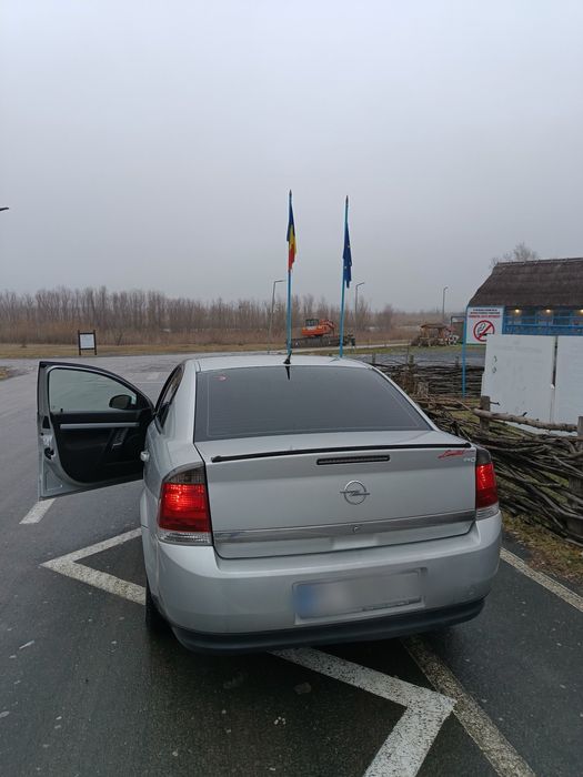 Vând Vectra C 1.9 150cp