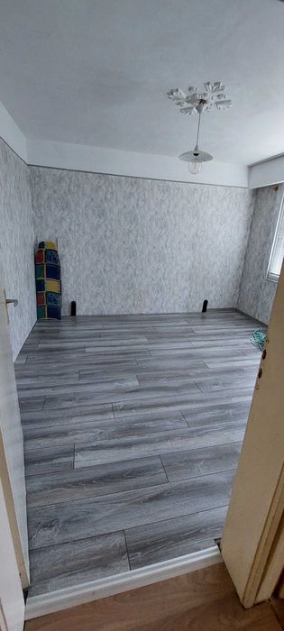 двустаен апартамент в санирана сграда в Елхово