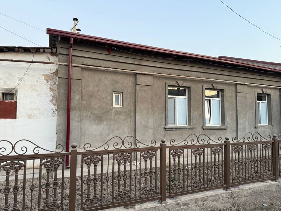 Срочна Прадаются участок Яшнобатский улится Махмура 4.5 соток