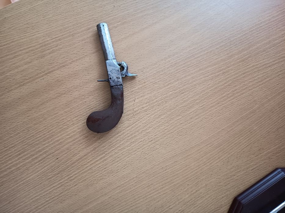 Кремъклийки карабини капсулни за механа и възстановки пушка пищов пистолет барутница нож