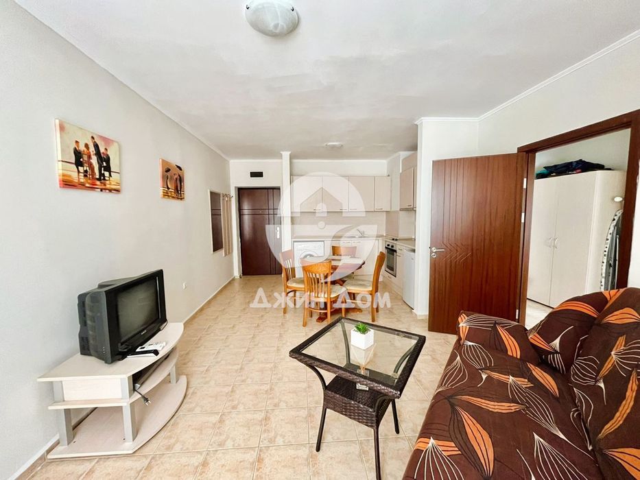 Продава се Тристаен апартамент в с. Равда, Област Бургас - 76 кв.м за 1119 €/кв.м - Снимка #1