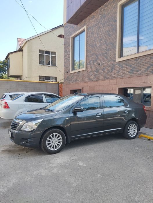 Авто в аренду равон р4