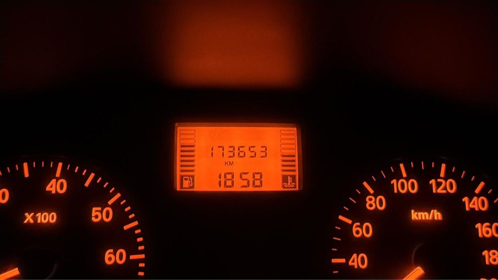 Vand Dacia Logan 1.5 dci 2005 173000 km