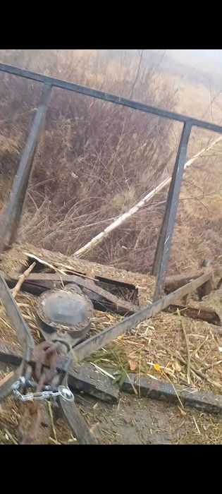 Curățare pășuni terenuri de vegetație