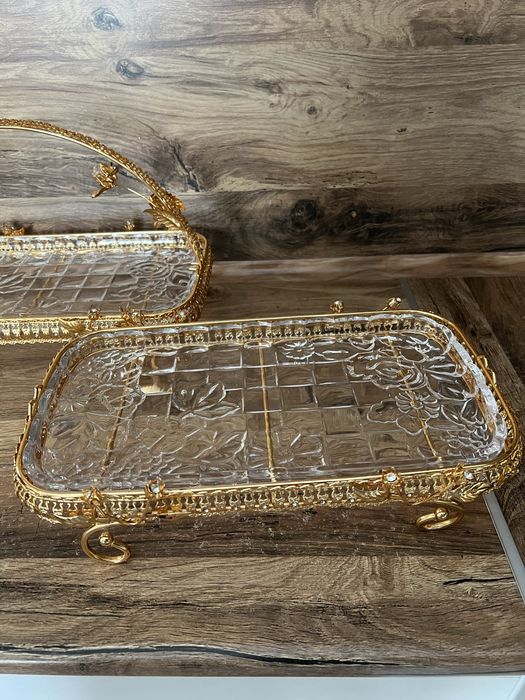 Продам посуду по 5000 тенге.