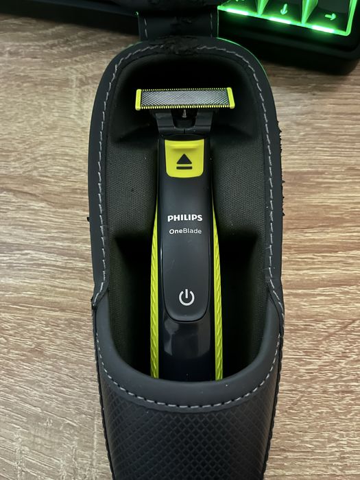 электро бритва Philips