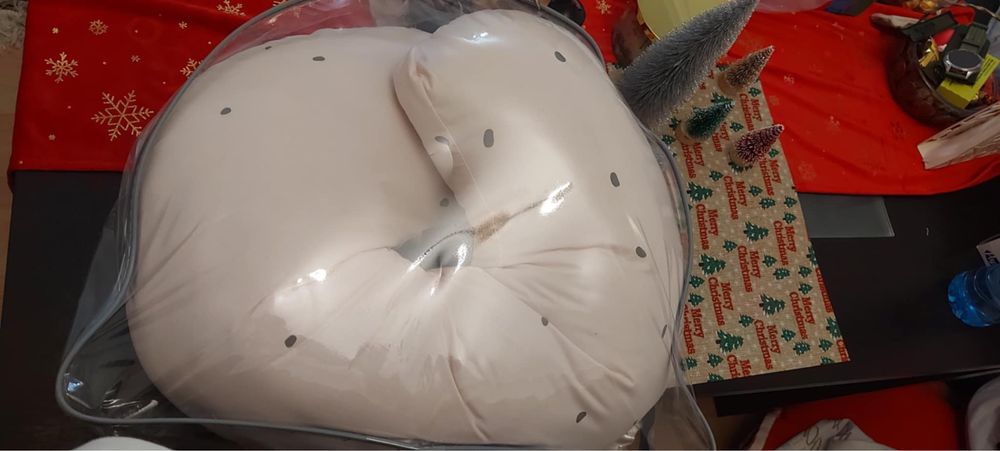 Възглавница за кърмене и антирефлуксна възглавнижа