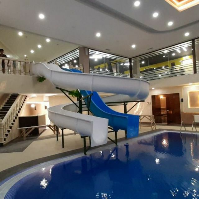 Горки для бассейнов и аквапарков