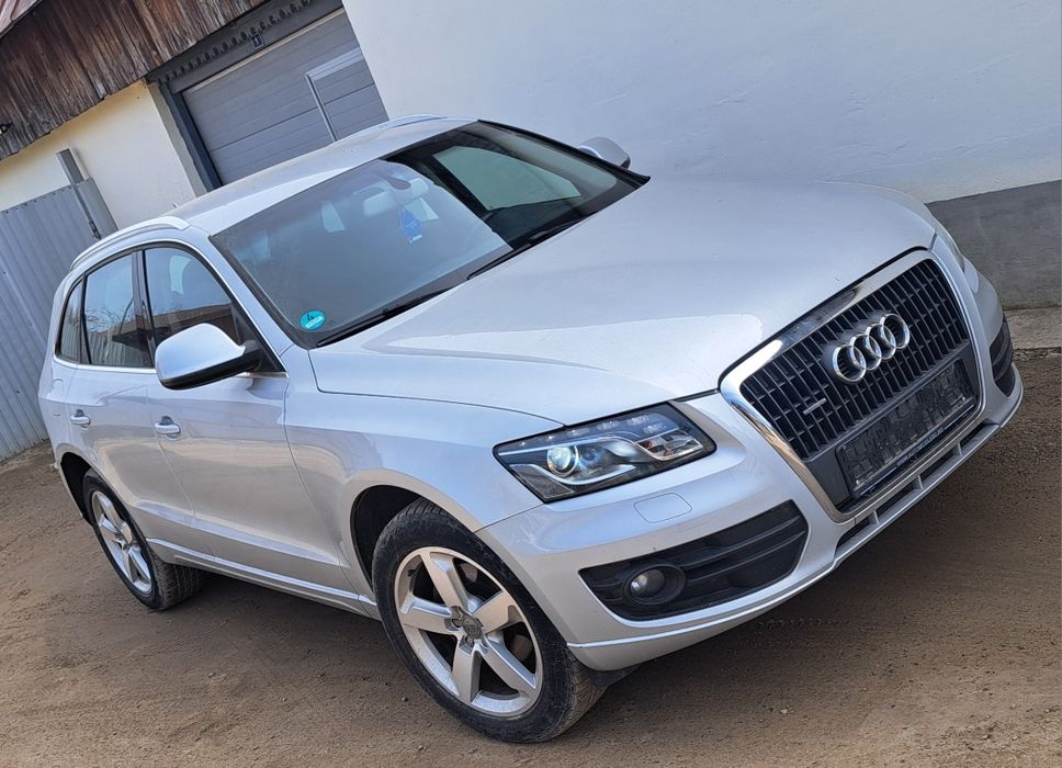 Audi Q5 2.0 tdi 170cp  cutie defecta