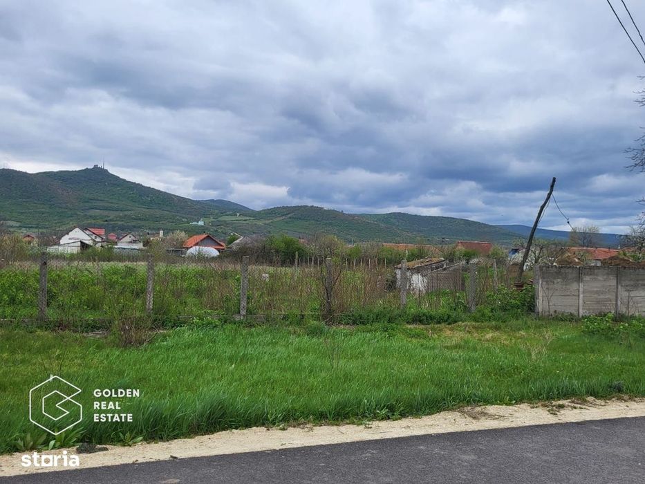 Teren intravilan, comuna Siria