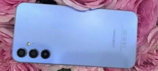 Срочно продам телефон