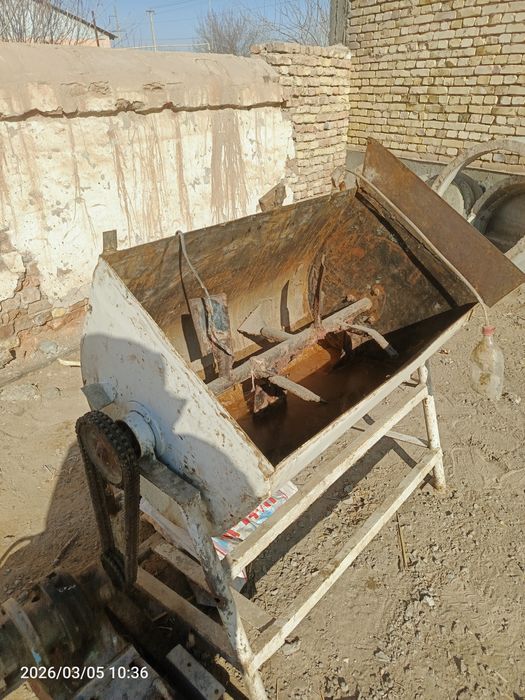 Mikser sotiladi xamir uchun