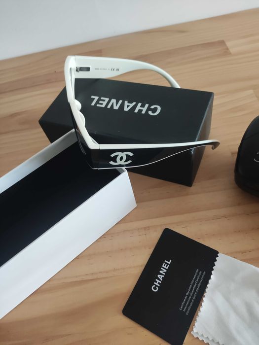 Ochelari de soare  Chanel