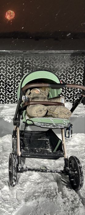 Продам коляску в отличном состоянии