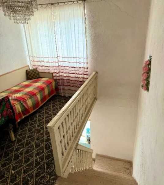 Триетажна къща в с. Лясково с гараж и работилница. отлична възможност!