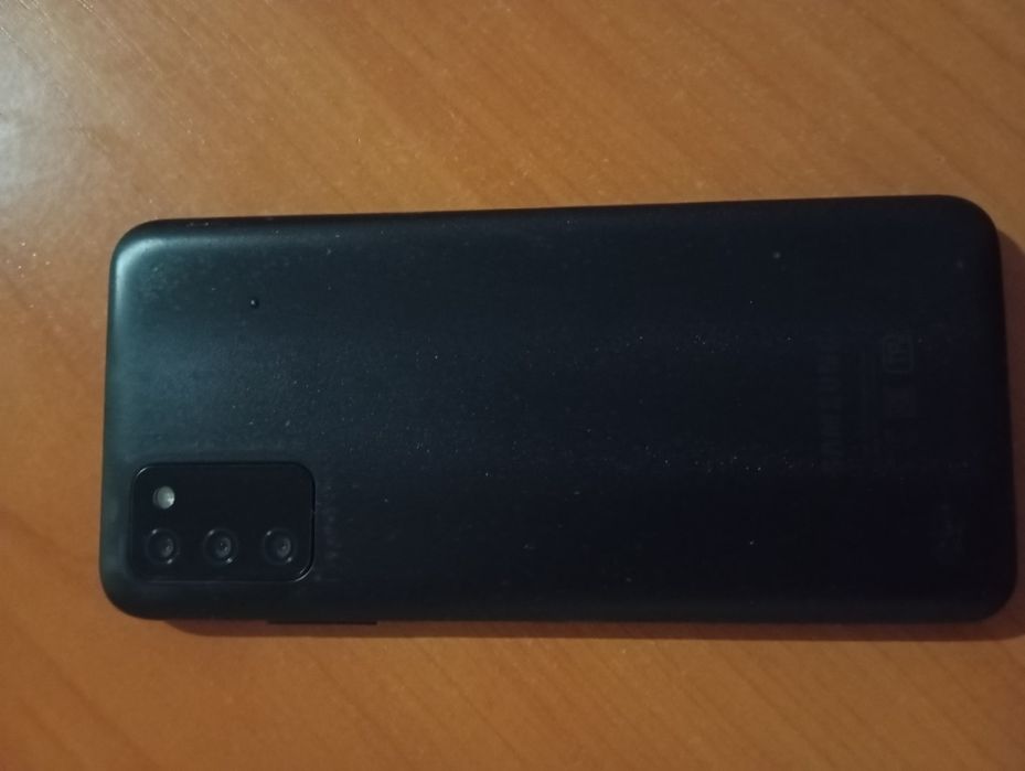 Продам телефон Самсунг A037F/DS.