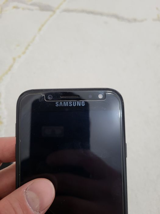 Samsung J 7 продам