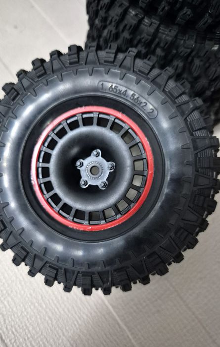 2 x Set roti crawler/overlander Absima Wolf 1:10, originale 116/42 mm hex 12 ca NOI