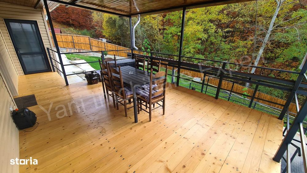 Casă de vânzare în Curtea de Argeș, strada Anghelești.