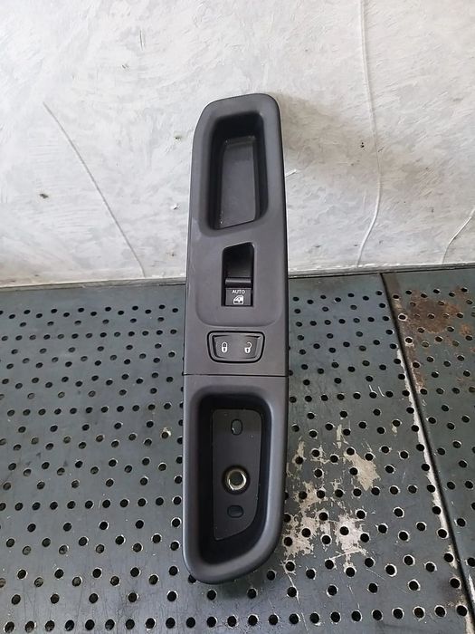 Bloc butoane geam blocare usa dreapta fata jeep renegade 07356458310 7356518830