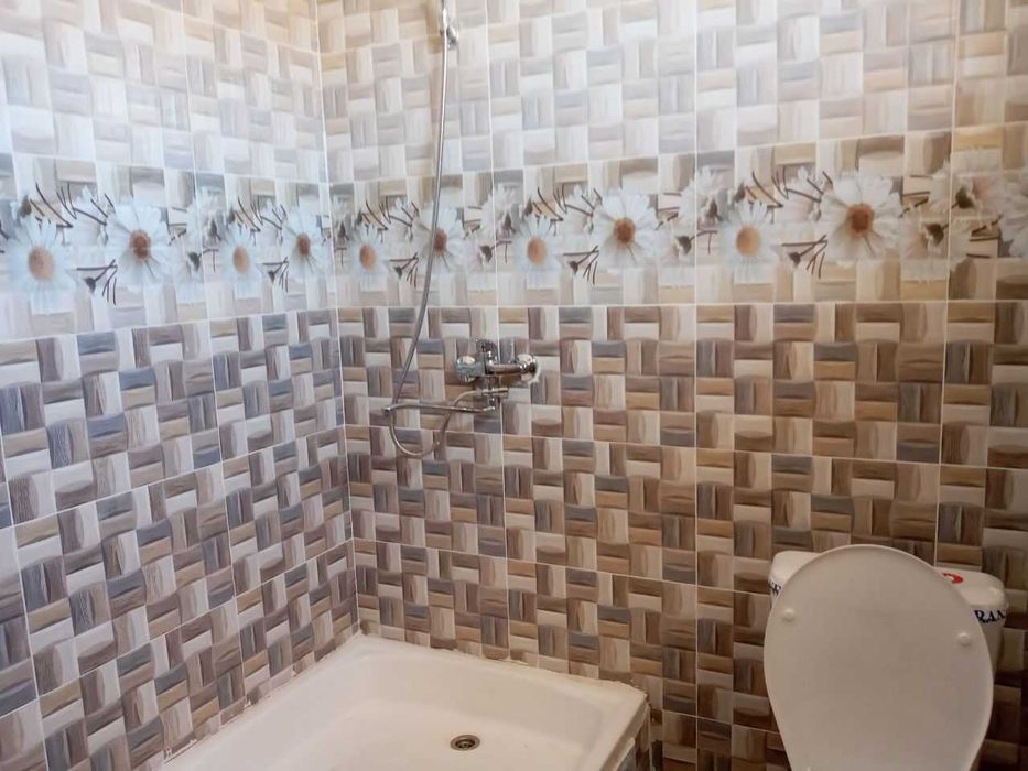 Amu sohilda Bezmakler kvartira 2/1/4