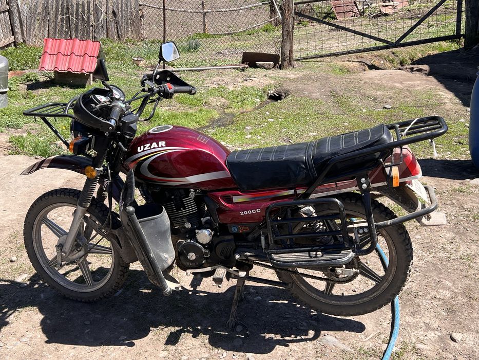 Продам мотоцыкл узар 200сс