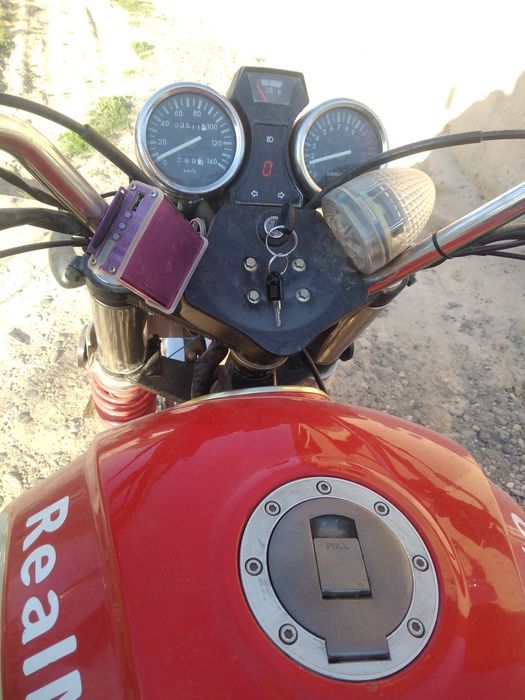 Real Moto probeg 3500 holati zor kelishamiz qolgan ma'lumot telda